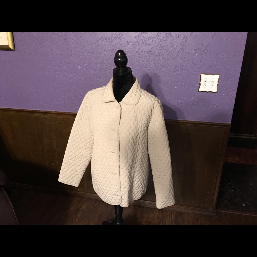 Jacket - Picture 2 of 4